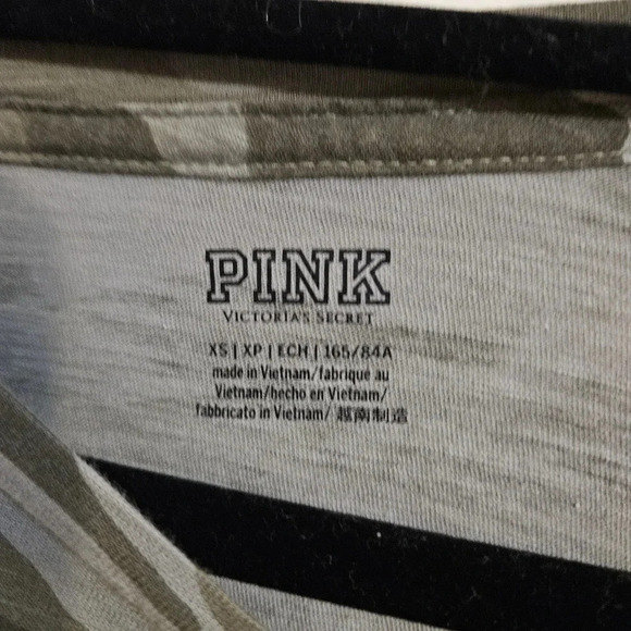 Pink Camo Tee - Picture 3 of 3